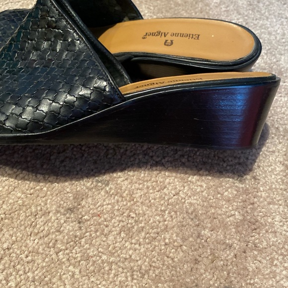 Etienne Aigner leather platform sandals - Picture 5 of 6